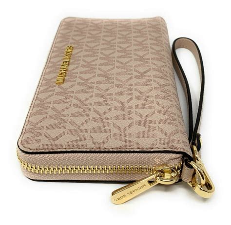 Michael Kors Women Wallets 